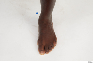 Kato Abimbo foot nude 0004.jpg